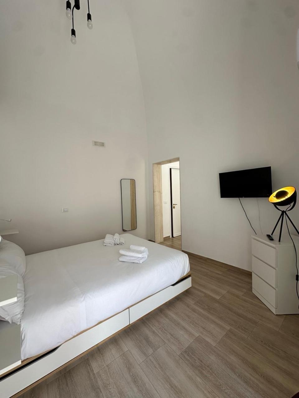 Casa Garruba 99 Apartment Bari Exterior photo
